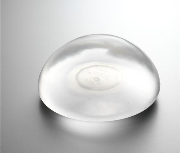silicone-breast-implant